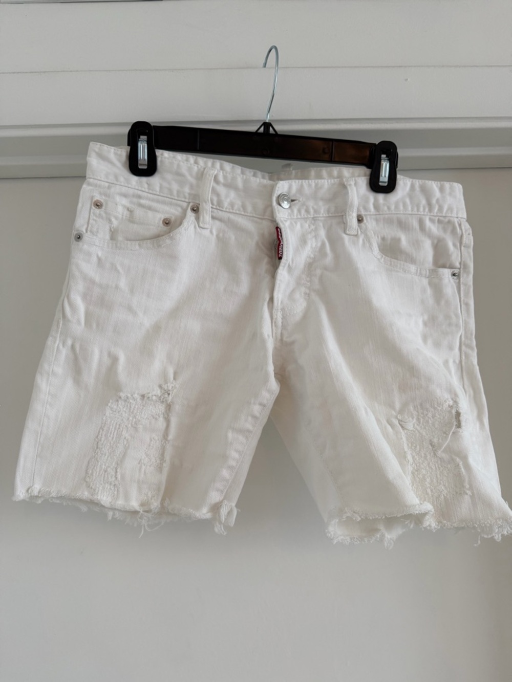 DSQUARED2 White Distressed Men's Jean Shorts